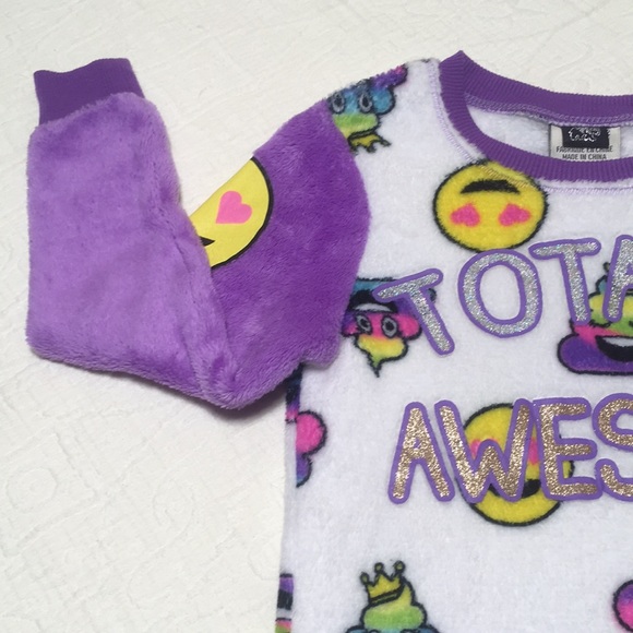 3T (5/$20) Plush Rainbow Emoji PJ? Top - Picture 4 of 10